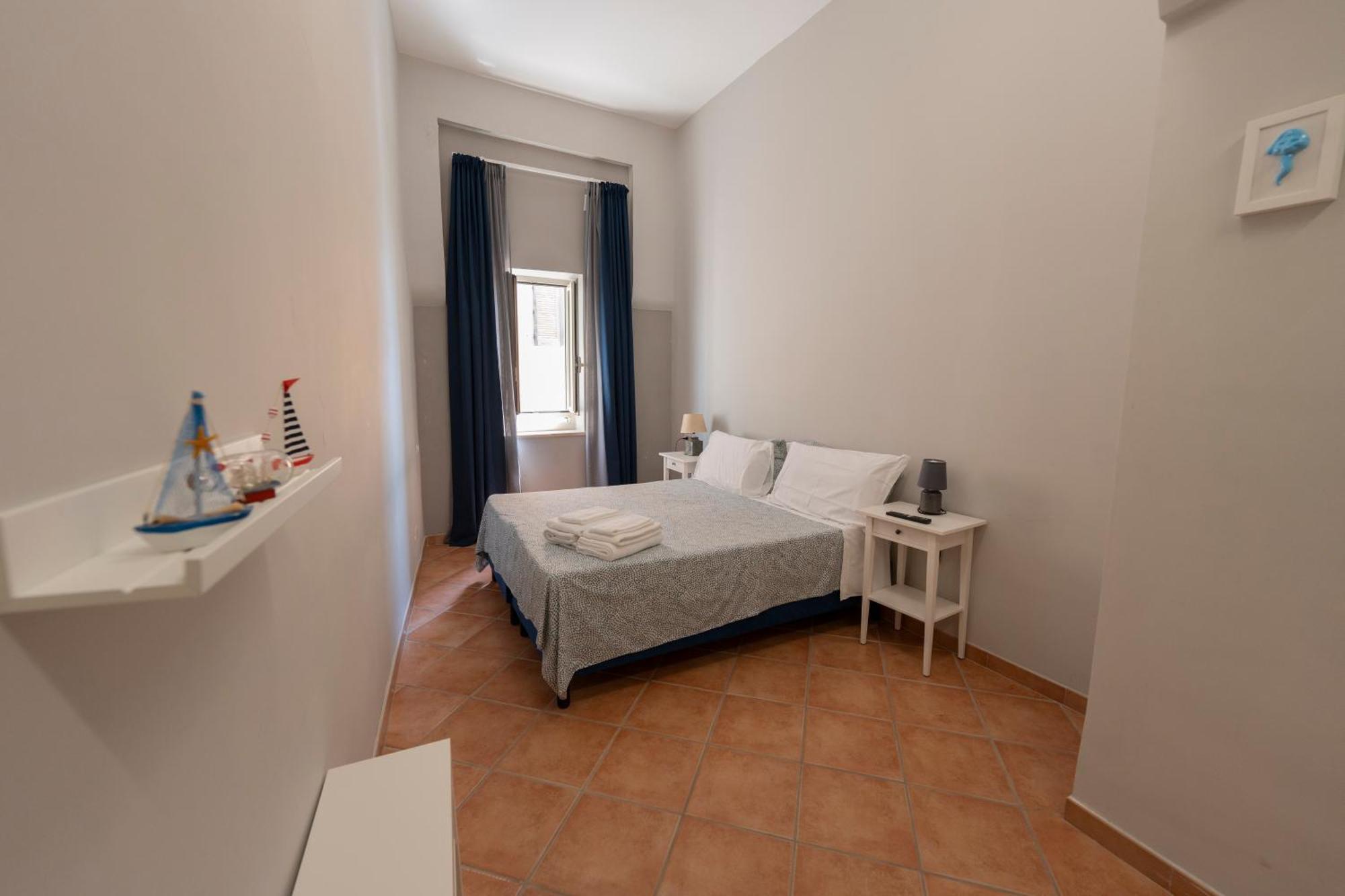 Artis Mare Bed & Breakfast Pozzuoli Bagian luar foto
