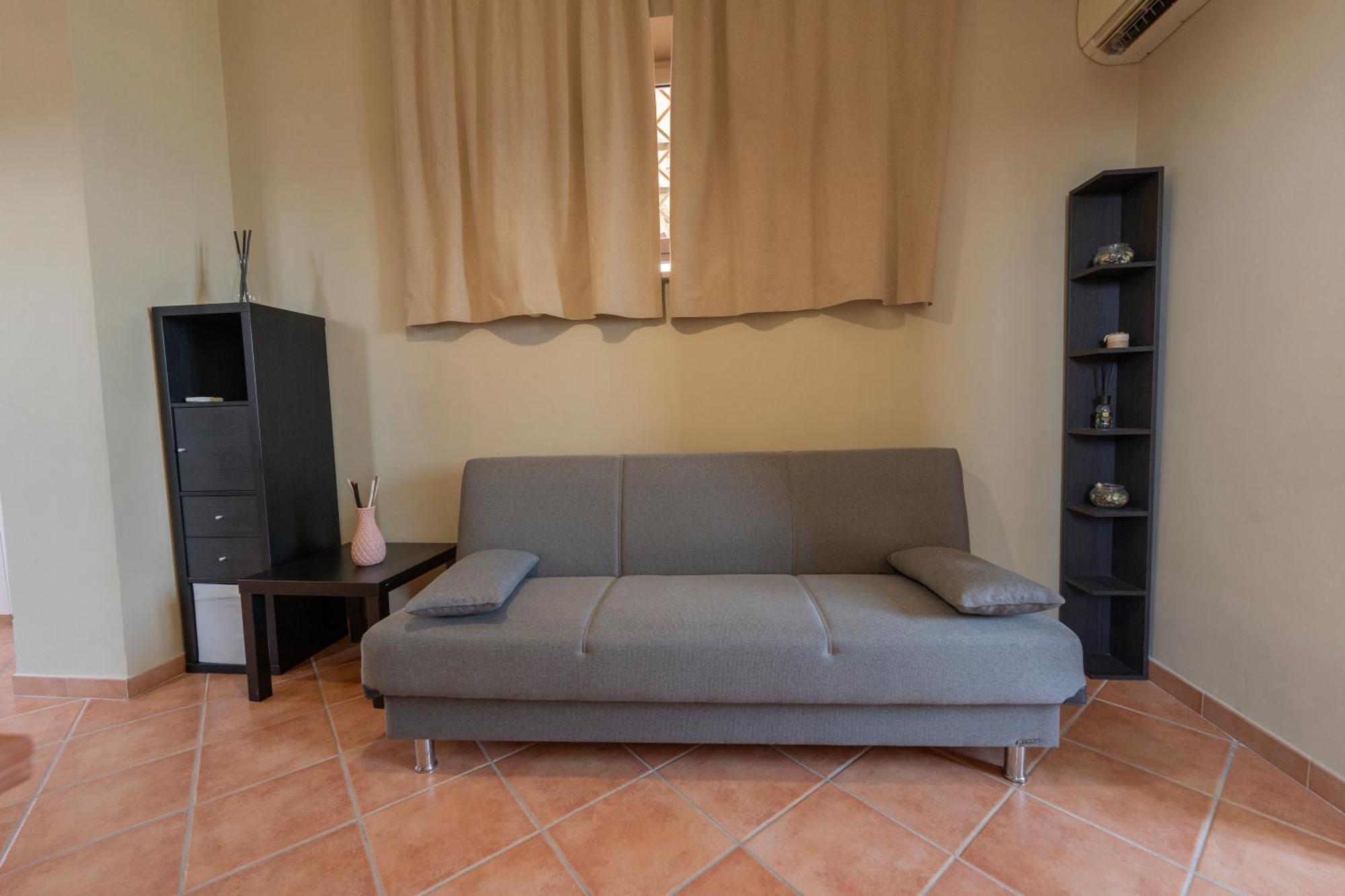 Artis Mare Bed & Breakfast Pozzuoli Bagian luar foto